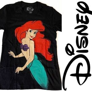 DISNEY The Little Mermaid Women’s Graphic Short Sleeve Top - Large